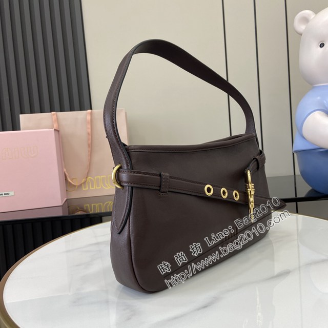 miumiu繆繆專櫃最新款爆款腋下中古包肩背女包 jh2574型號：5BC182